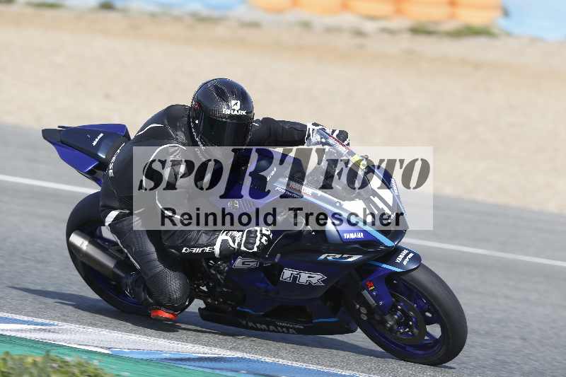 /Archiv-2024/01 26.-28.01.2024 Moto Center Thun Jerez/Gruppe gruen-green/41